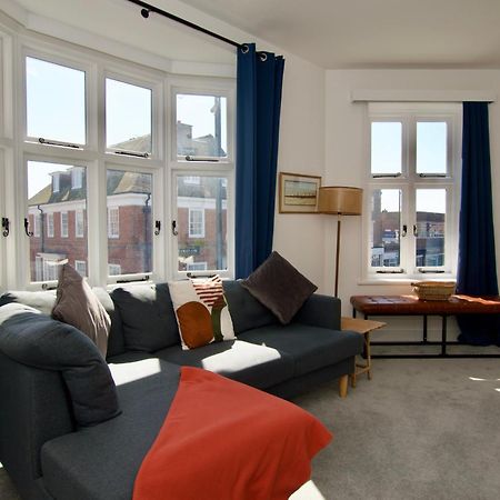 프린턴-온-시 Beautiful Large 3-Bed Coastal Flat With Parking. 아파트 외부 사진