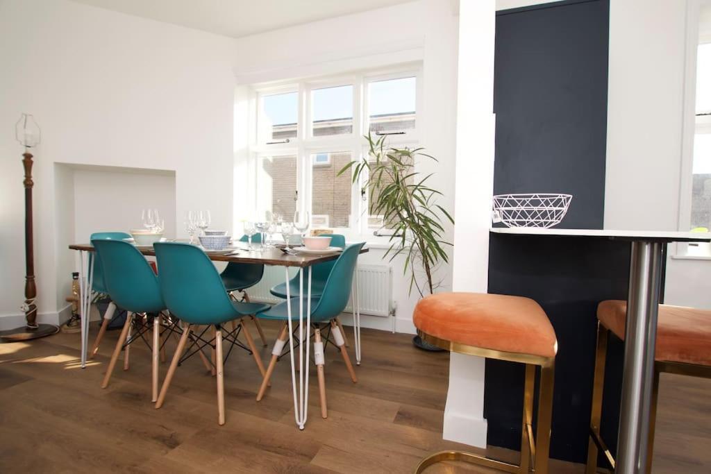 프린턴-온-시 Beautiful Large 3-Bed Coastal Flat With Parking. 아파트 외부 사진