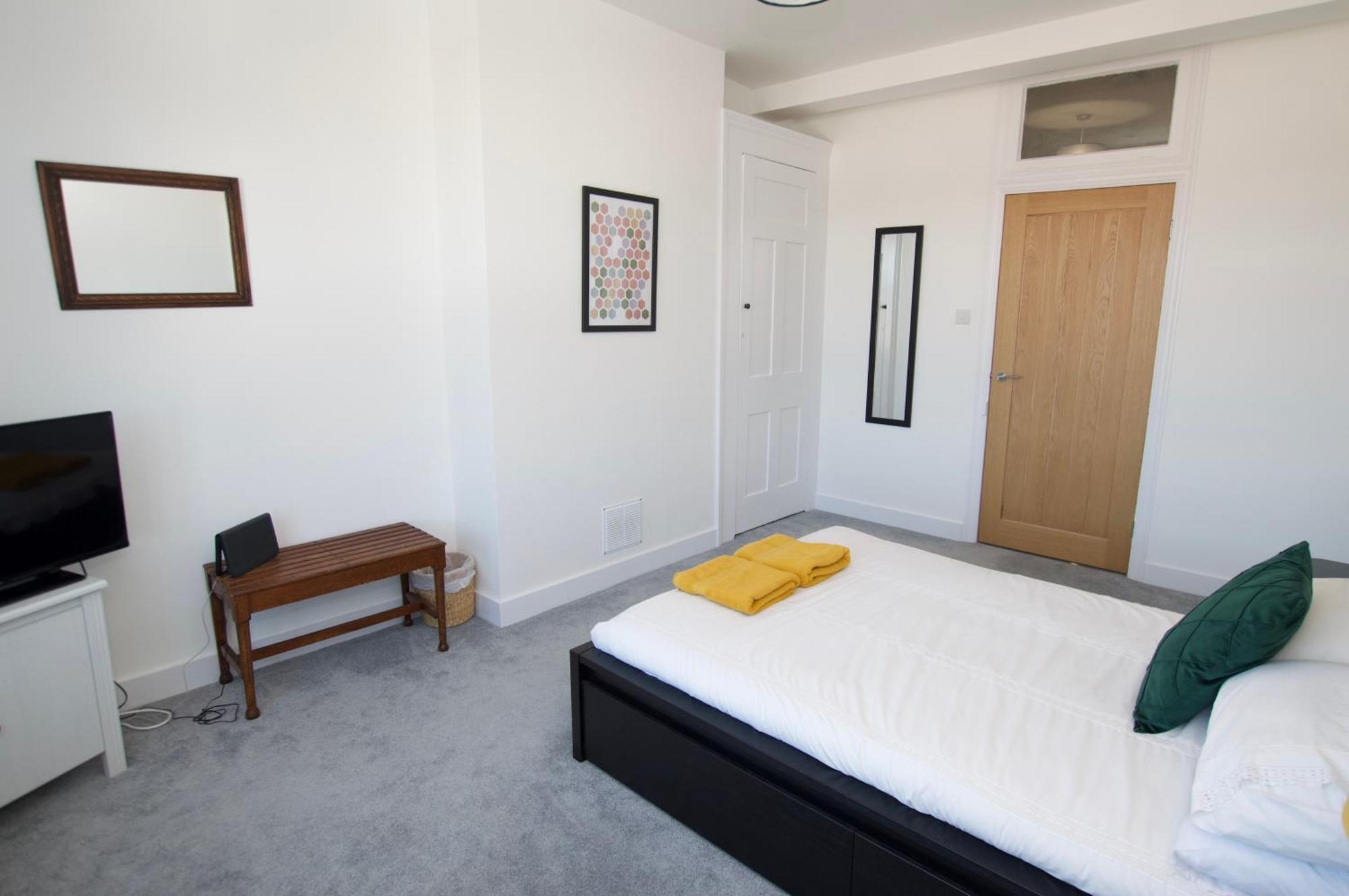 프린턴-온-시 Beautiful Large 3-Bed Coastal Flat With Parking. 아파트 외부 사진