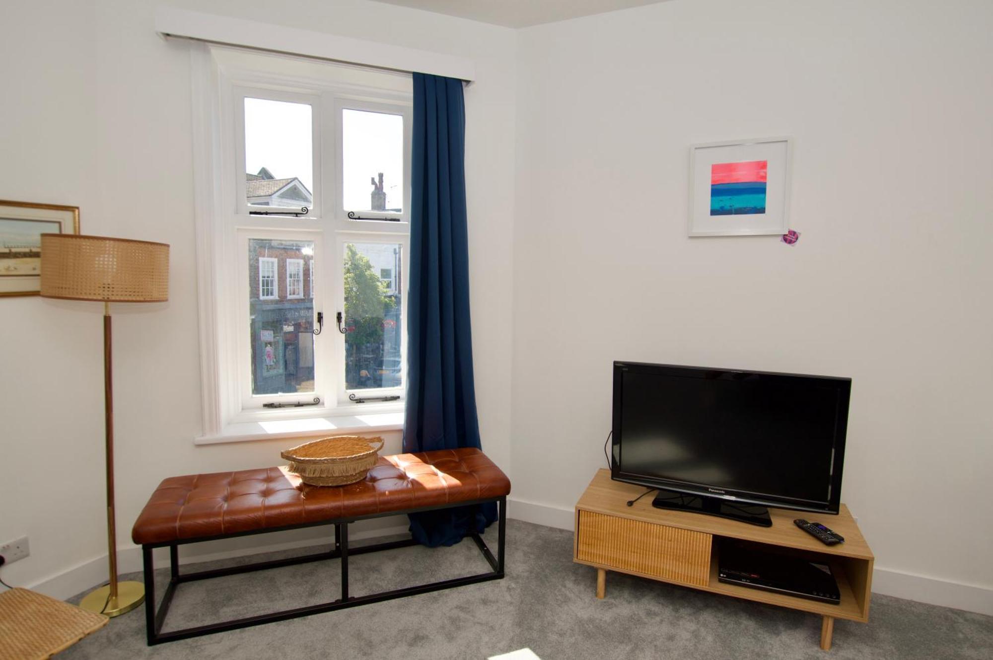 프린턴-온-시 Beautiful Large 3-Bed Coastal Flat With Parking. 아파트 외부 사진